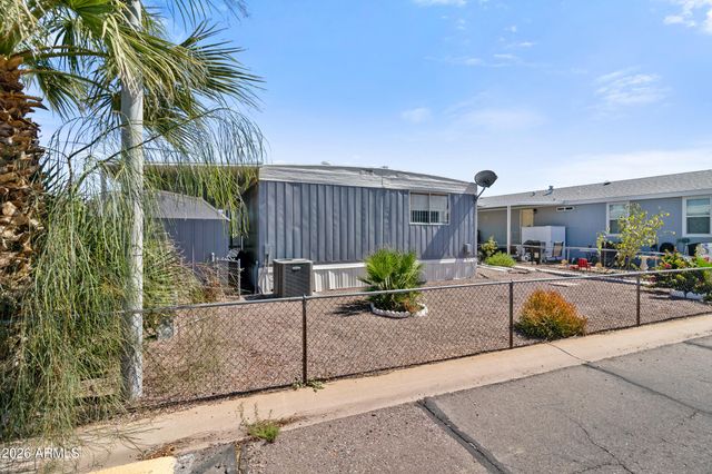 535 S ALMA SCHOOL Road 99, Mesa, AZ 85210