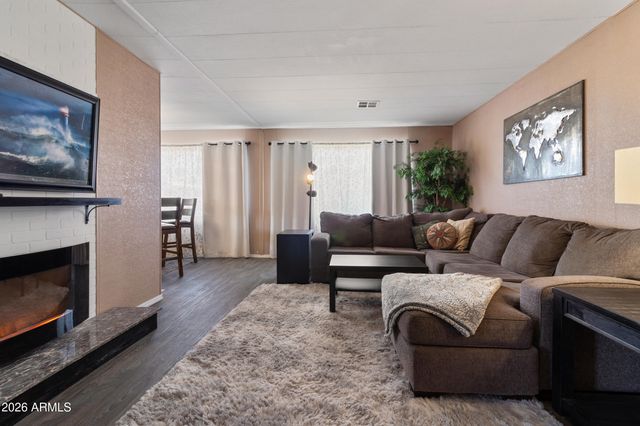 535 S ALMA SCHOOL Road 99, Mesa, AZ 85210