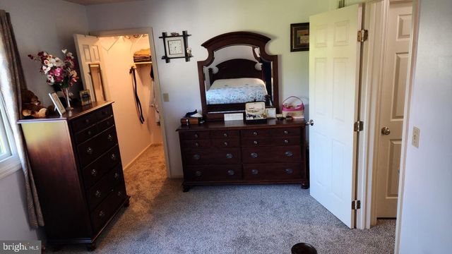 53 ORIOLE DR, Ephrata, PA 17522