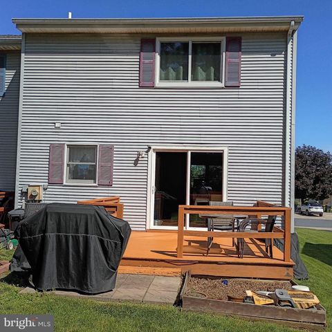 53 ORIOLE DR, Ephrata, PA 17522