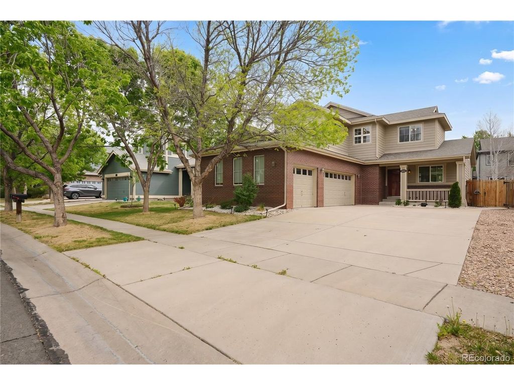 608 Hayloft Way, Brighton, CO 80601