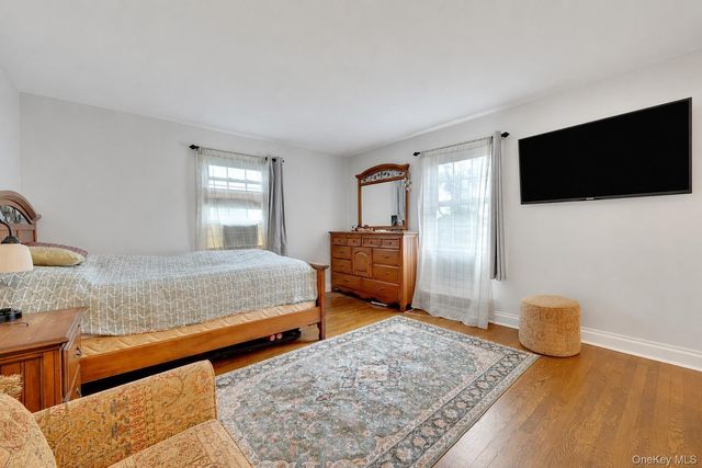 4 Interlaken Avenue, New Rochelle, NY 10801
