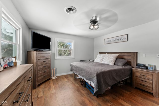 8357 N County Road 300 W, Seymour, IN 47274