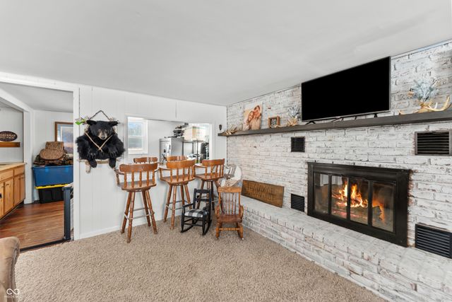 8357 N County Road 300 W, Seymour, IN 47274