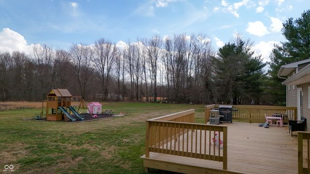 8357 N County Road 300 W, Seymour, IN 47274