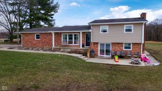 8357 N County Road 300 W, Seymour, IN 47274