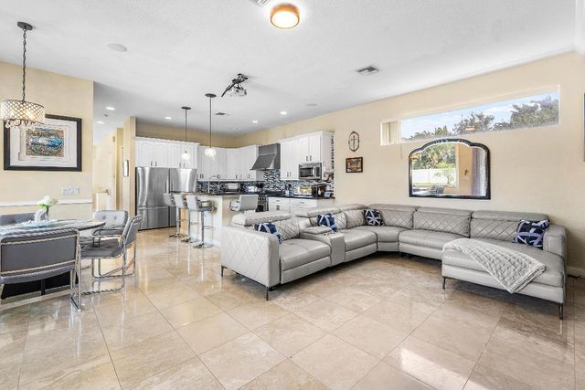 17371 W Sycamore Drive, The Acreage, FL 33470