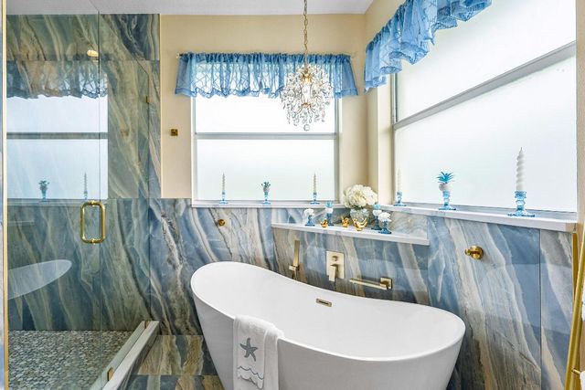 17371 W Sycamore Drive, The Acreage, FL 33470