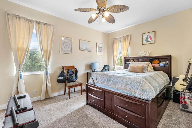 17371 W Sycamore Drive, The Acreage, FL 33470