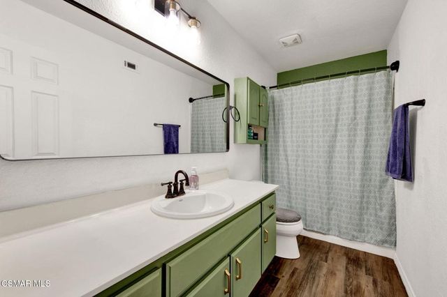 543 E Arrow Highway 43, Azusa, CA 91702