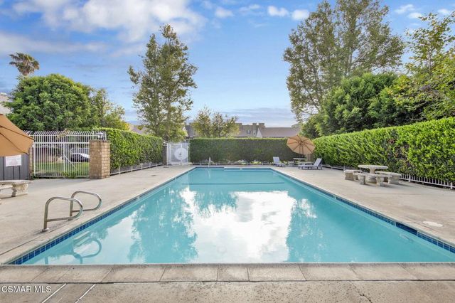 543 E Arrow Highway 43, Azusa, CA 91702