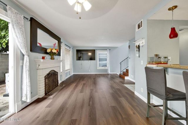 543 E Arrow Highway 43, Azusa, CA 91702
