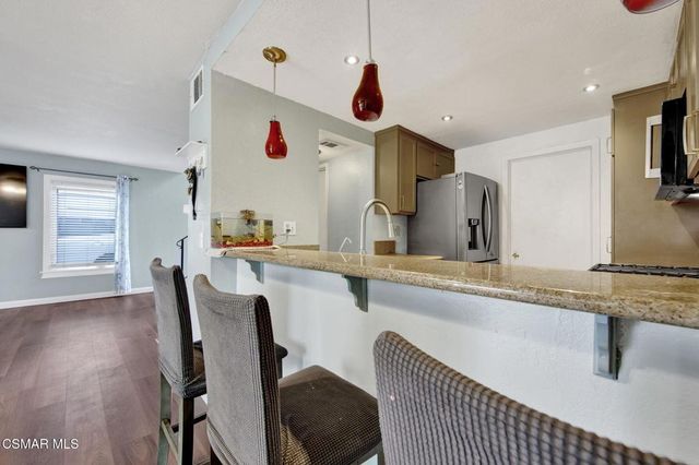 543 E Arrow Highway 43, Azusa, CA 91702