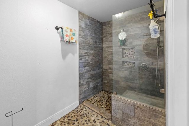 3224 County Road 2225, Ivanhoe, TX 75447