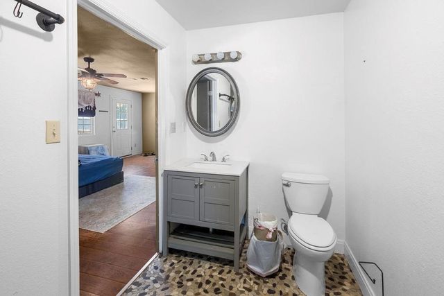 3224 County Road 2225, Ivanhoe, TX 75447