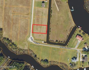 75 Dallas Paul Road, Belhaven, NC 27810