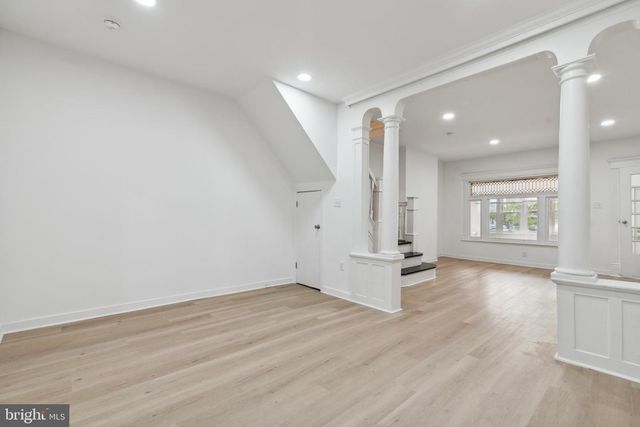 5803 W THOMPSON ST, Philadelphia, PA 19131