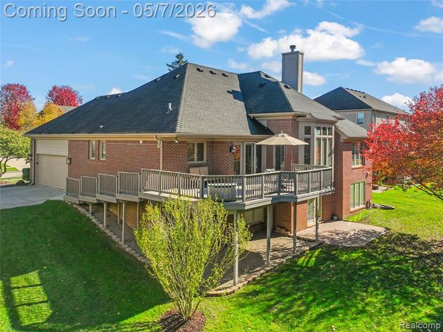 9124 Countrywood Drive, Plymouth, MI 48170