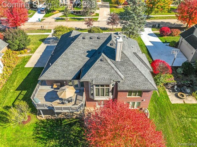 9124 Countrywood Drive, Plymouth, MI 48170