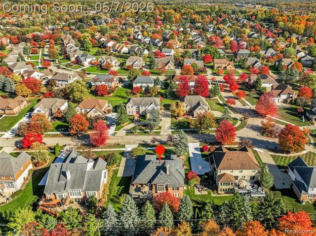 9124 Countrywood Drive, Plymouth, MI 48170