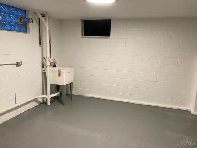 6803 Le Conte Avenue, Cincinnati, OH 45230