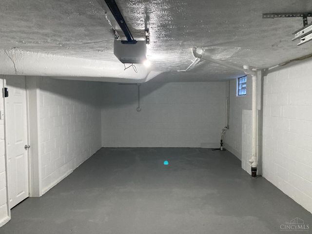 6803 Le Conte Avenue, Cincinnati, OH 45230