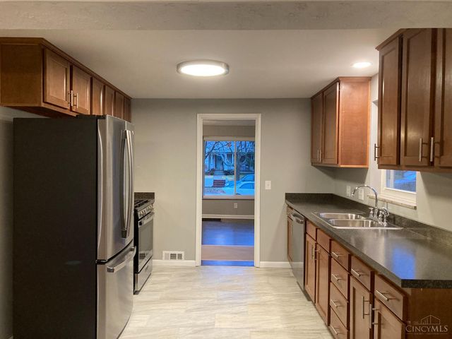 6803 Le Conte Avenue, Cincinnati, OH 45230