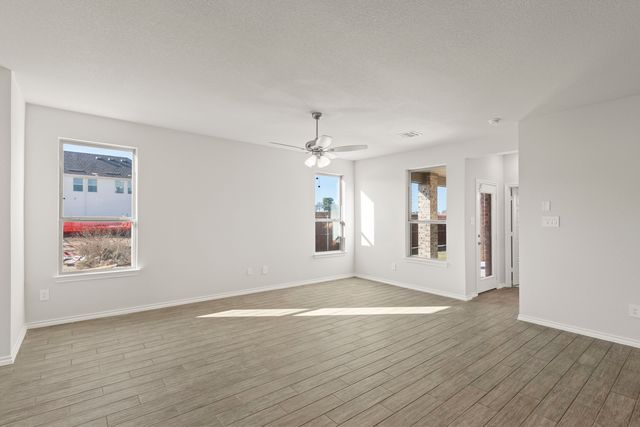 1700 Edgeway Drive, Aubrey, TX 76227