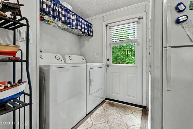 427 Baker Drive SW, Supply, NC 28462