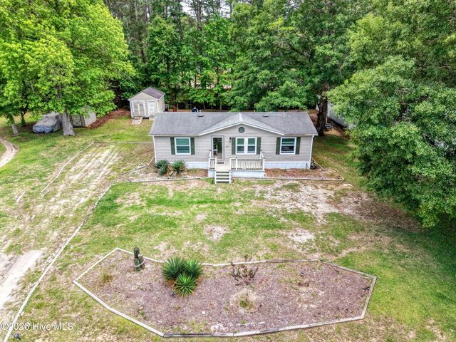 427 Baker Drive SW, Supply, NC 28462