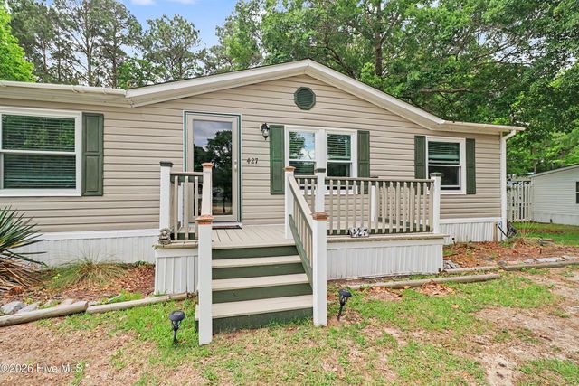 427 Baker Drive SW, Supply, NC 28462