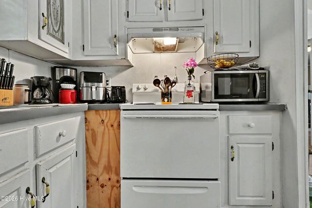 427 Baker Drive SW, Supply, NC 28462