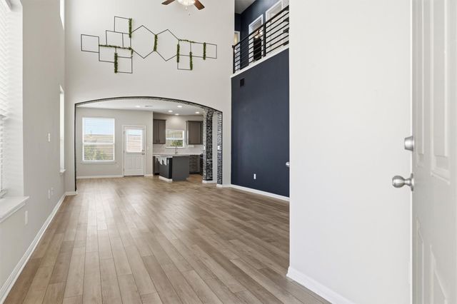 6400 Mary Lewis DR, Austin, TX 78747