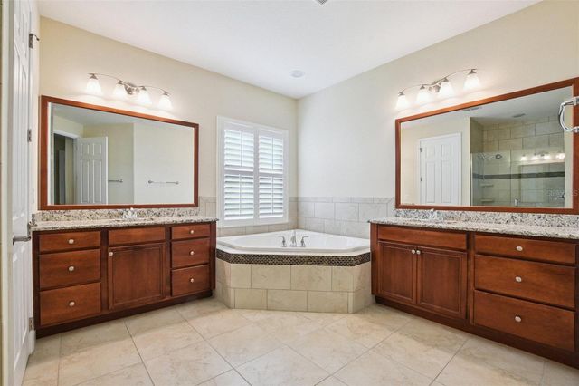 18229 BELLEZZA DRIVE, Orlando, FL 32820