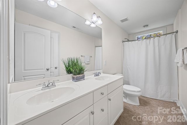 2455 Talbot Court, Sherrills Ford, NC 28673