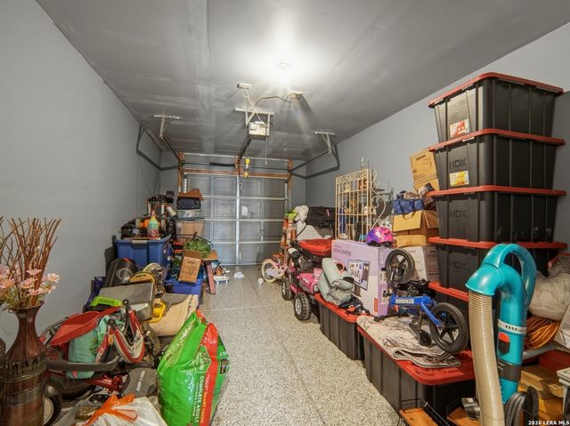 6131 Kensinger, Converse, TX 78109