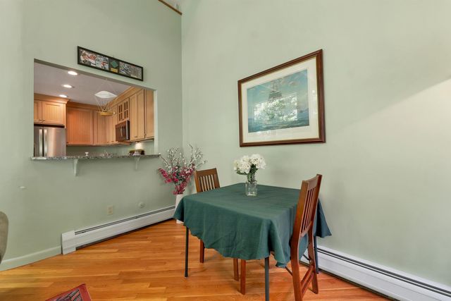 4 Farmhouse Lane, Wolfeboro, NH 03894