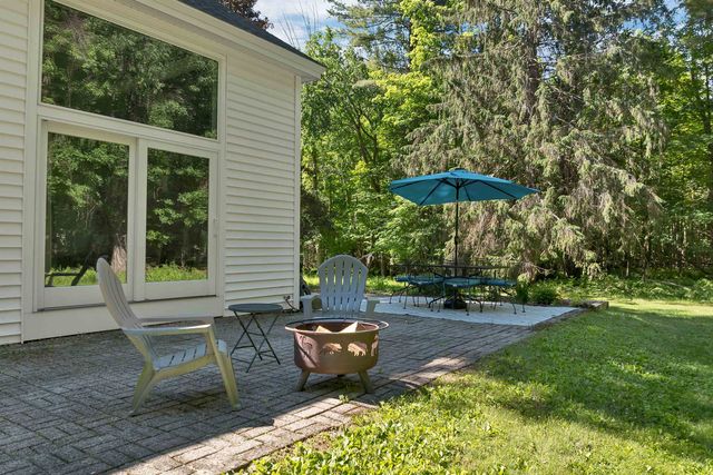 4 Farmhouse Lane, Wolfeboro, NH 03894