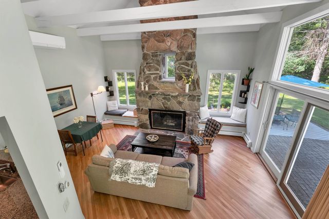 4 Farmhouse Lane, Wolfeboro, NH 03894
