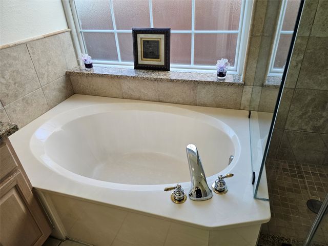 7783 Park Run Road, Fort Worth, TX 76137