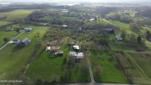 2512 Jackson Rd, Eminence, KY 40019