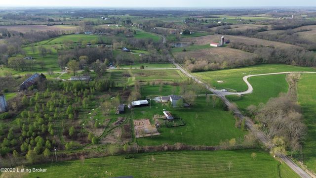 2512 Jackson Rd, Eminence, KY 40019