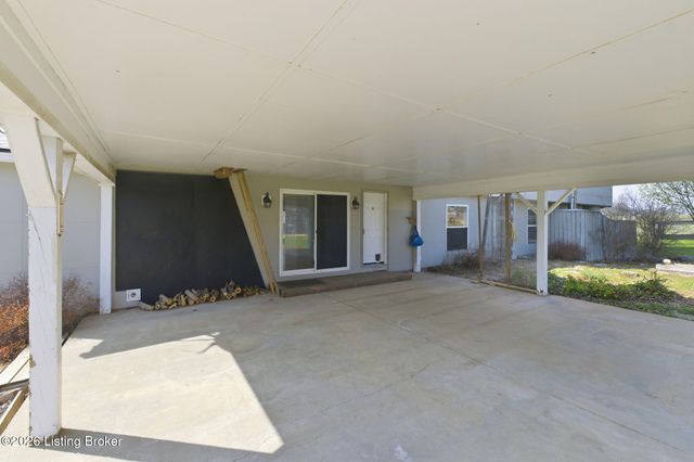 2512 Jackson Rd, Eminence, KY 40019