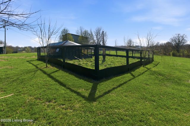 2512 Jackson Rd, Eminence, KY 40019