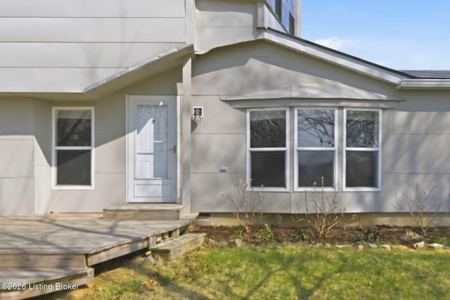 2512 Jackson Rd, Eminence, KY 40019