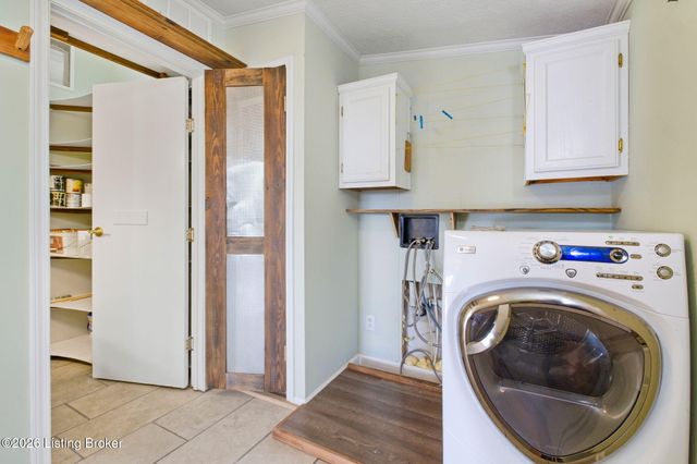 2512 Jackson Rd, Eminence, KY 40019