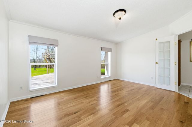 2512 Jackson Rd, Eminence, KY 40019