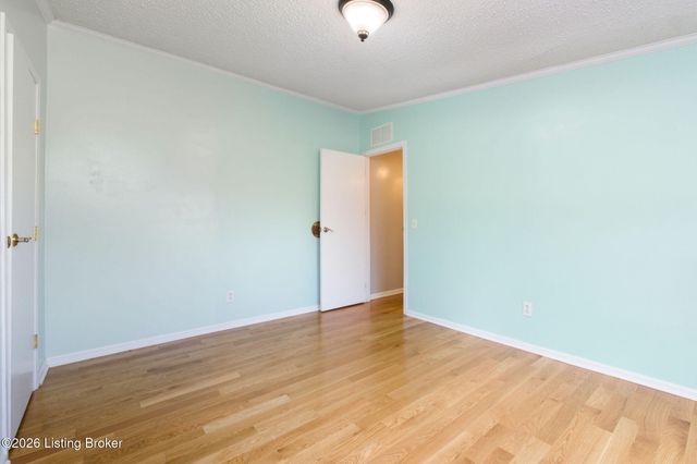 2512 Jackson Rd, Eminence, KY 40019