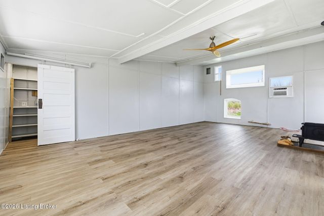 2512 Jackson Rd, Eminence, KY 40019