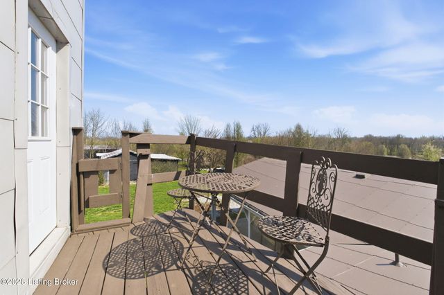 2512 Jackson Rd, Eminence, KY 40019